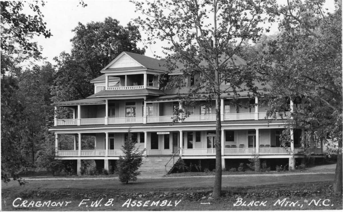 The University of Mount Olive campus
