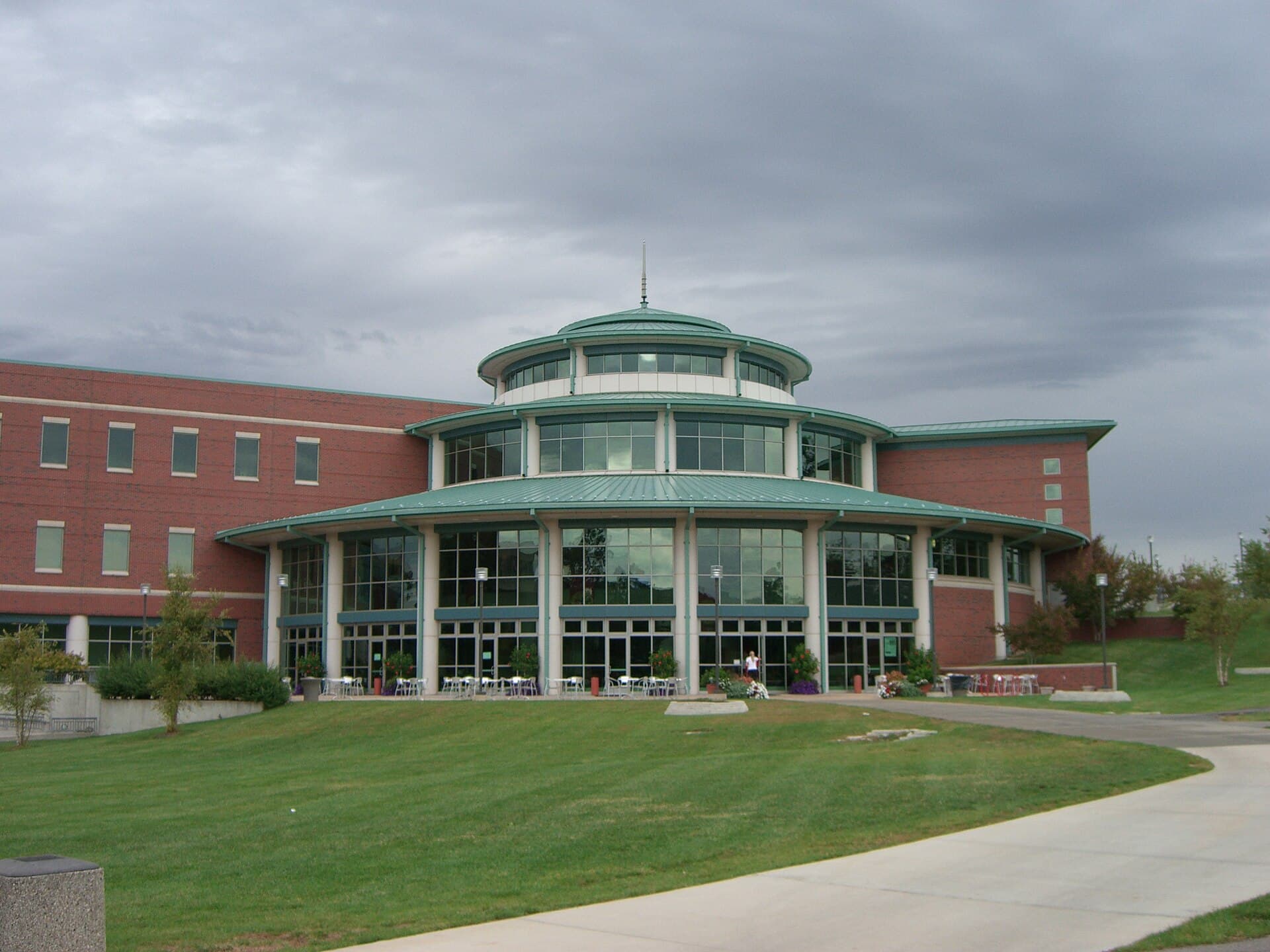 The University of Missouri-St Louis campus